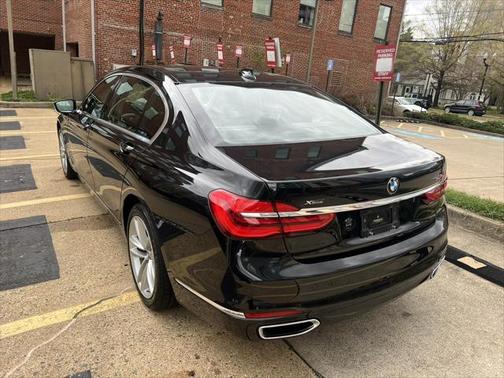 2016 BMW 750 i xDrive