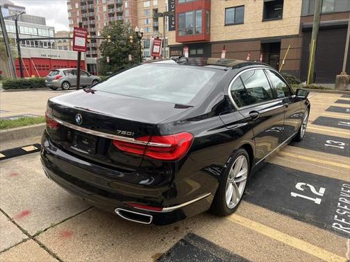 2016 BMW 750 i xDrive