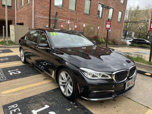 2016 BMW 750 i xDrive