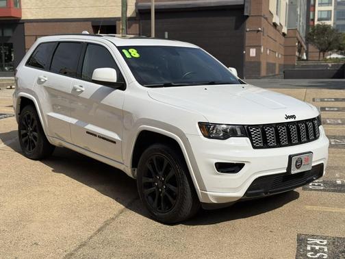 2018 Jeep Grand Cherokee Altitude