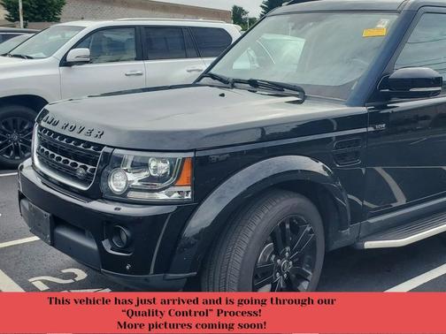 Santorini Black Metallic 2016 Land Rover LR4 Base