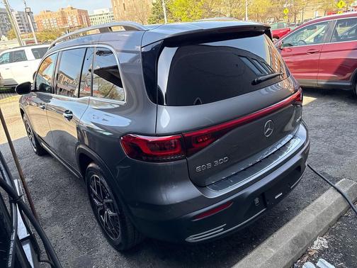Mountain Grey Metallic 2022 Mercedes-Benz EQB 300 4MATIC