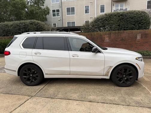 2021 BMW X7 xDrive40i