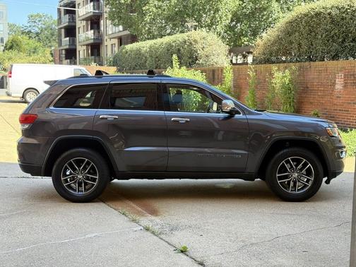 2017 Jeep Grand Cherokee Limited X