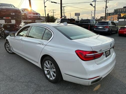 2017 BMW 740 xDrive