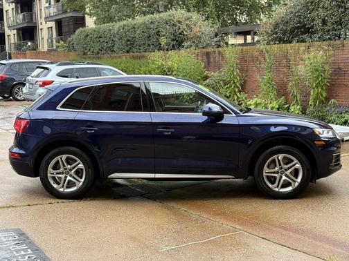 2018 Audi Q5 2.0T Tech Premium