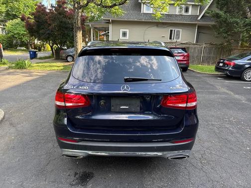 Lunar Blue Metallic 2016 Mercedes-Benz GLC 300 4MATIC