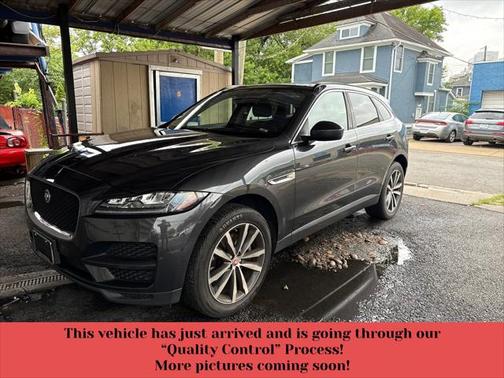 2017 Jaguar F-PACE 35t Prestige