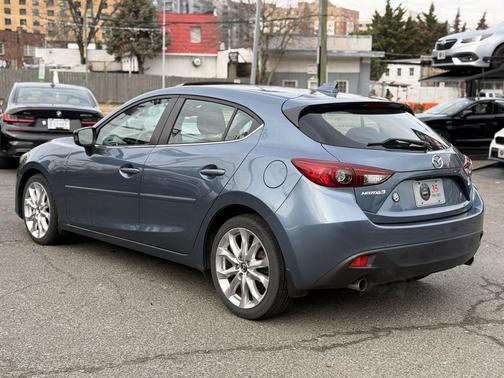 2016 Mazda Mazda3 s Touring