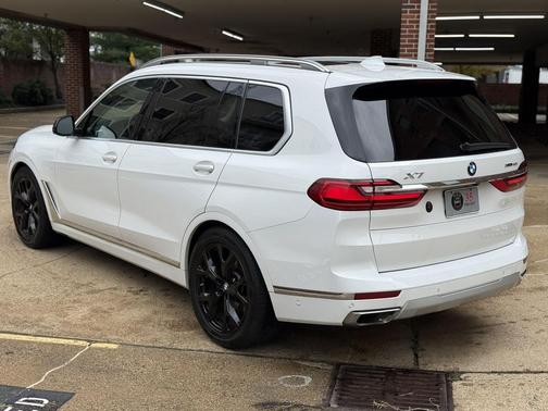 2021 BMW X7 xDrive40i