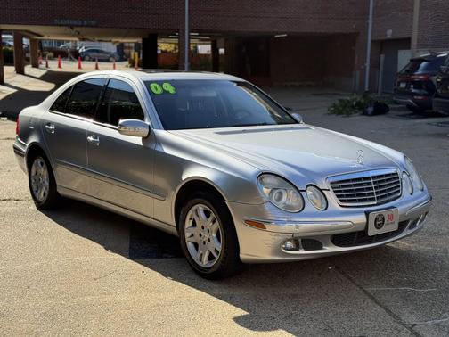 2004 Mercedes-Benz E-Class E 320