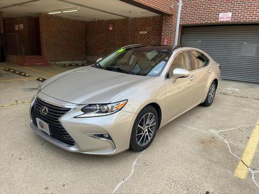 2016 Lexus ES 350 Base