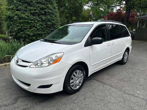 2007 Toyota Sienna LE
