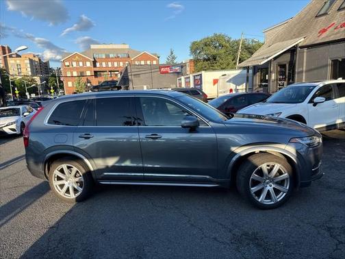 2019 Volvo XC90 T6 Inscription