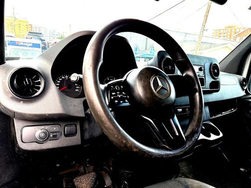 2020 Mercedes-Benz Sprinter 2500 High Roof