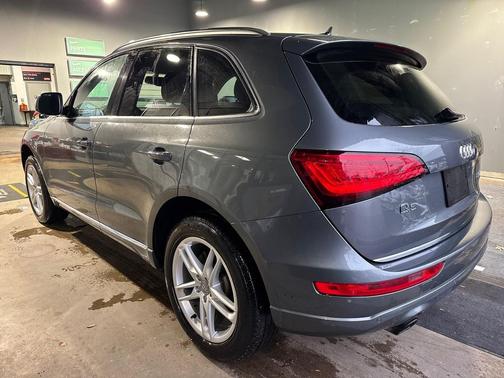 2016 Audi Q5 2.0T Premium Plus
