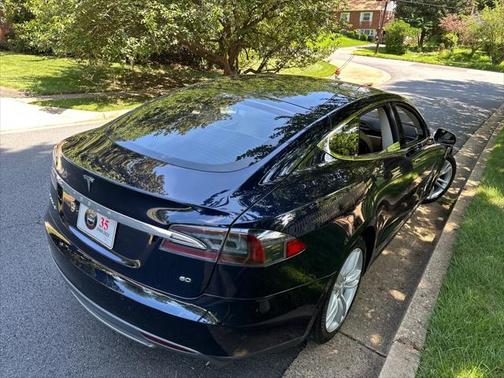 2015 Tesla Model S 60