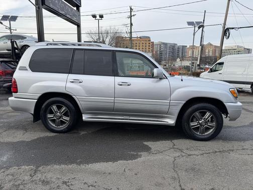 2006 Lexus LX 470 Base