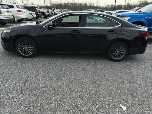 2018 Lexus ES 350 Base