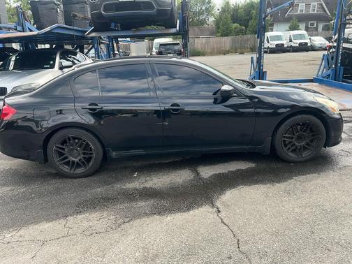 2013 INFINITI G37 Journey