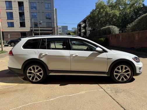 2019 Volkswagen Golf Alltrack TSI SE