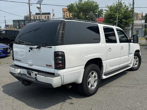 2003 GMC Yukon XL Denali