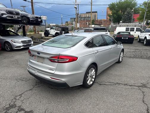 Ingot Silver Metallic 2019 Ford Fusion Hybrid SEL