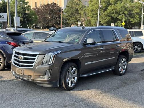 2016 Cadillac Escalade Luxury