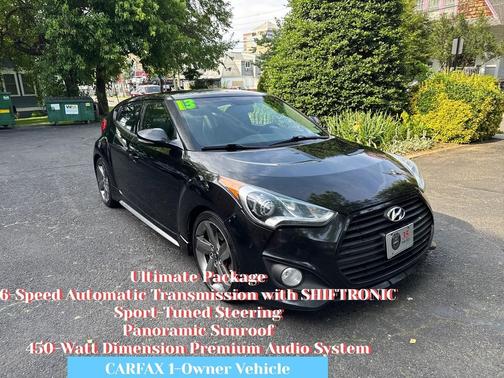 Ultra Black Pearl 2013 Hyundai Veloster Turbo