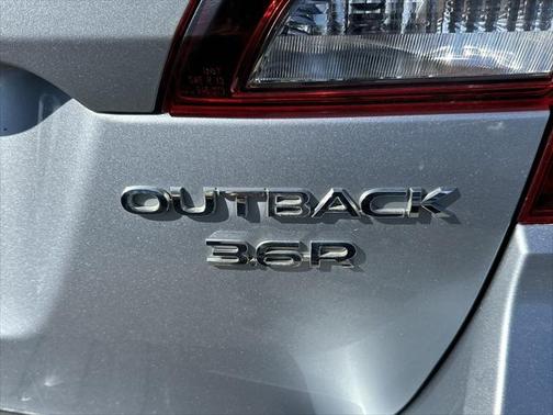 2015 Subaru Outback 3.6R Limited