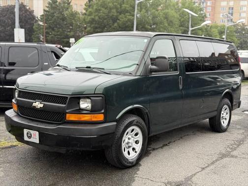 2009 Chevrolet Express 1500 Base