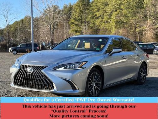 2022 Lexus ES 350 Base