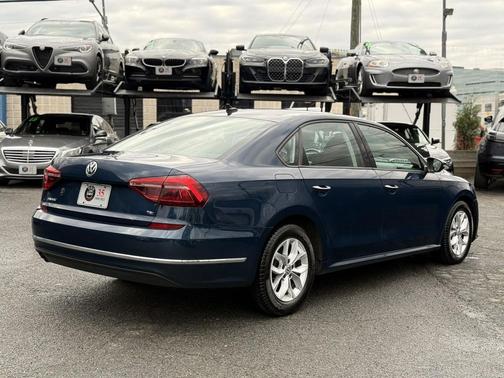 2018 Volkswagen Passat 2.0T S