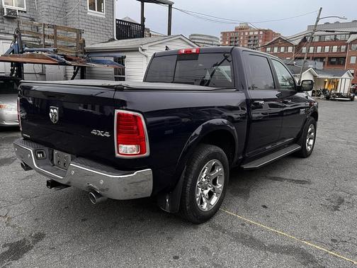 2016 RAM 1500 Laramie