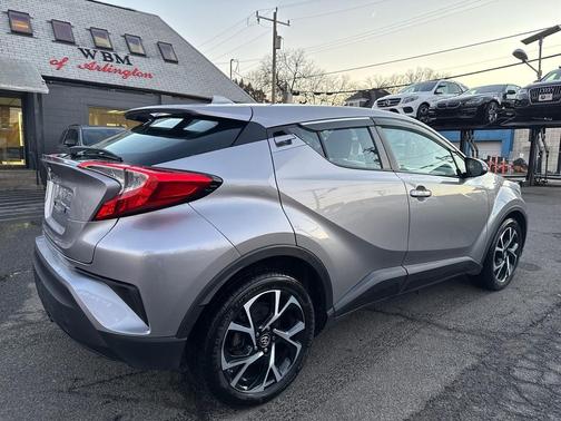 2018 Toyota C-HR XLE Premium