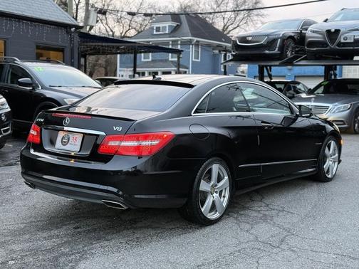 2011 Mercedes-Benz E-Class E 550 Coupe