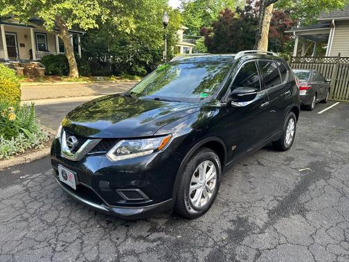 Super Black 2015 Nissan Rogue SV