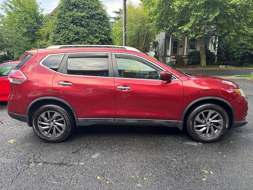 Cayenne Red 2016 Nissan Rogue SL