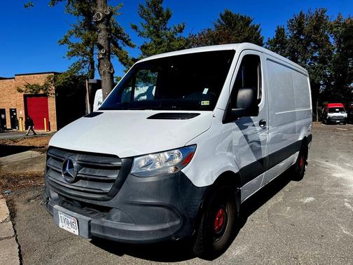 2019 Mercedes-Benz Sprinter 2500 Standard Roof