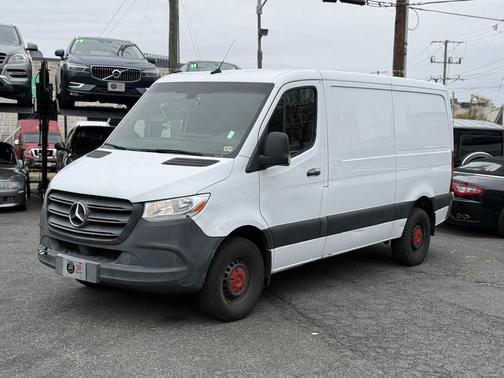 2019 Mercedes-Benz Sprinter 2500 Standard Roof