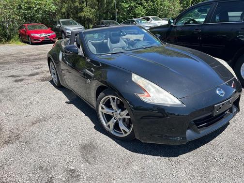 Magnetic Black Metallic 2010 Nissan 370Z Touring