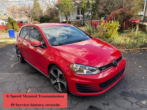 2017 Volkswagen Golf GTI 2.0T S 4-Door