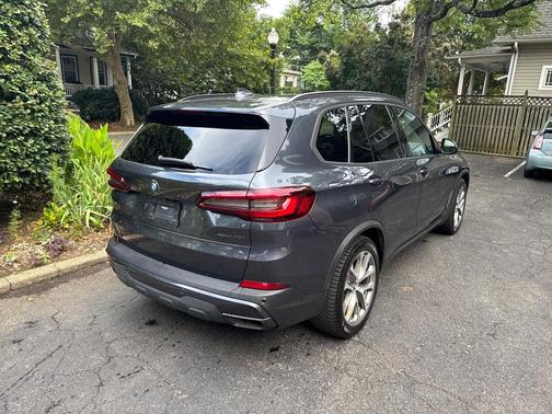 Arctic Gray Metallic 2021 BMW X5 xDrive40i