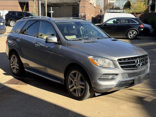 2015 Mercedes-Benz M-Class 4MATIC