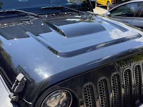 2015 Jeep Wrangler Unlimited Altitude
