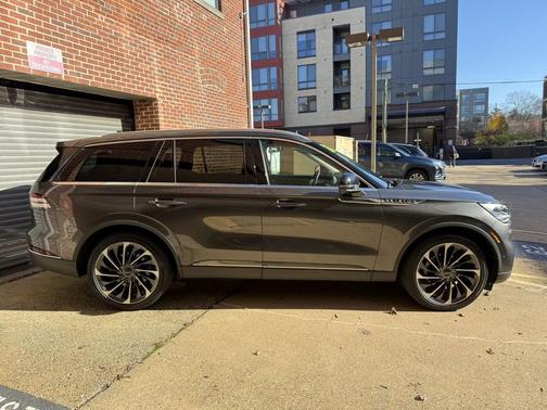 2020 Lincoln Aviator Reserve AWD