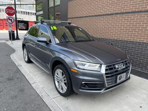 2018 Audi Q5 2.0T Prestige