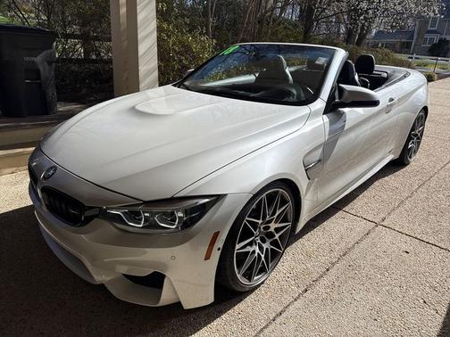 Mineral White Metallic 2018 BMW M4 Competition
