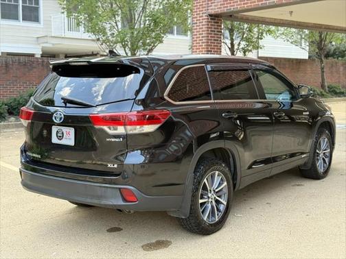 2017 Toyota Highlander Hybrid XLE