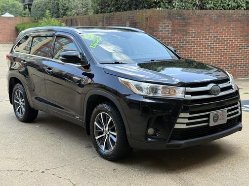 2017 Toyota Highlander Hybrid XLE